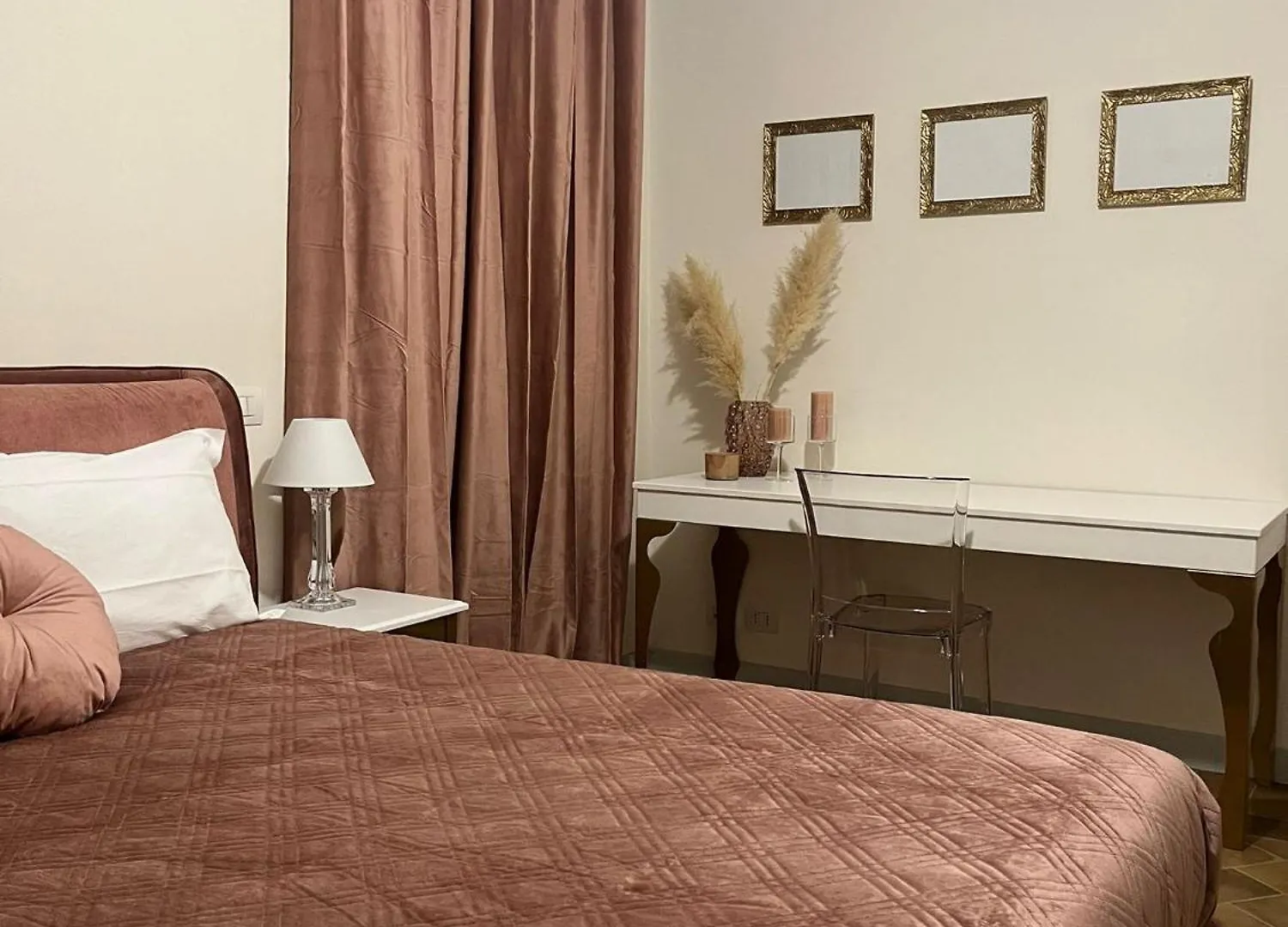 Apartment Deluxe Spanish Steps Rome