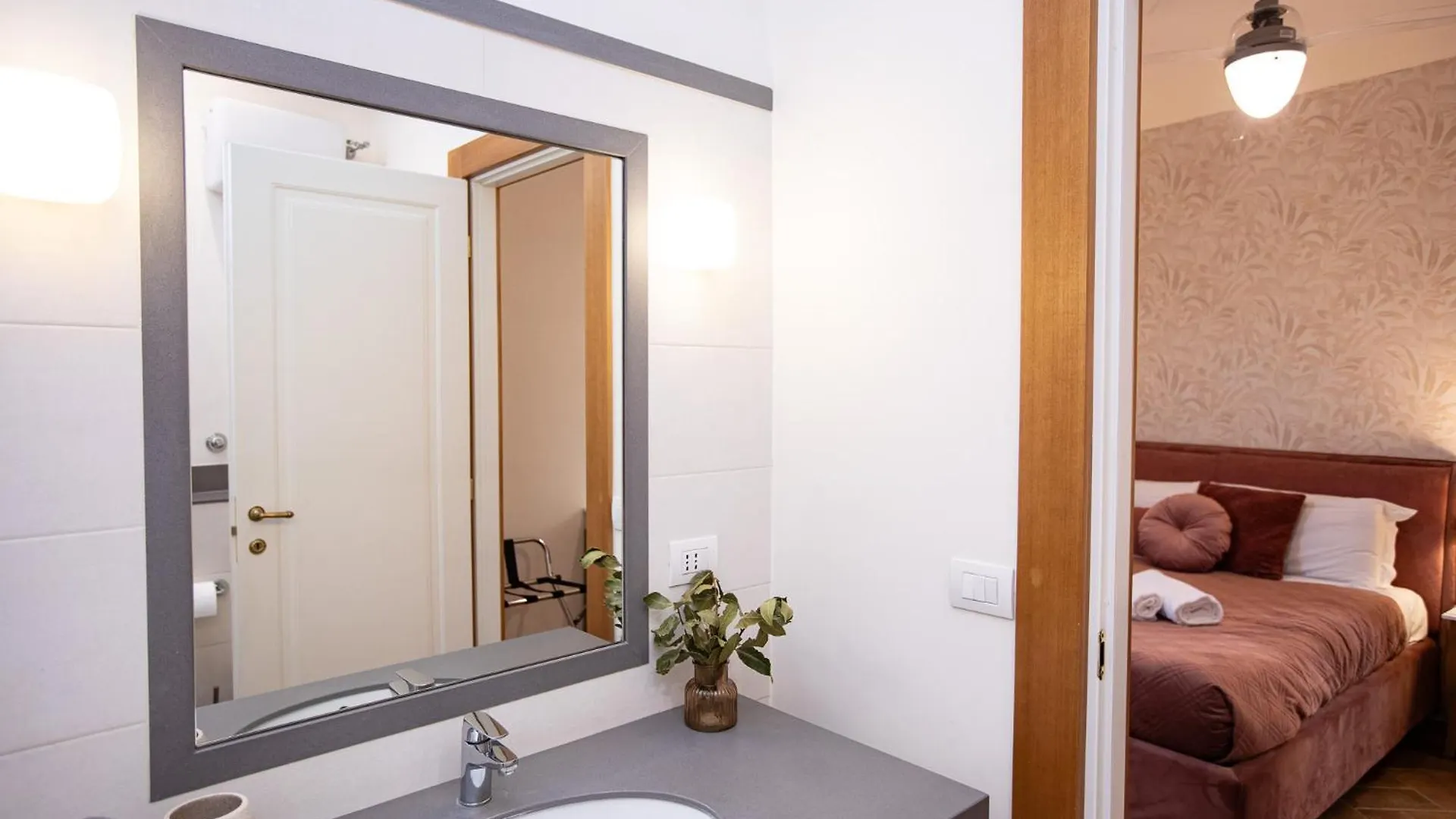Apartment Deluxe Spanish Steps Rome