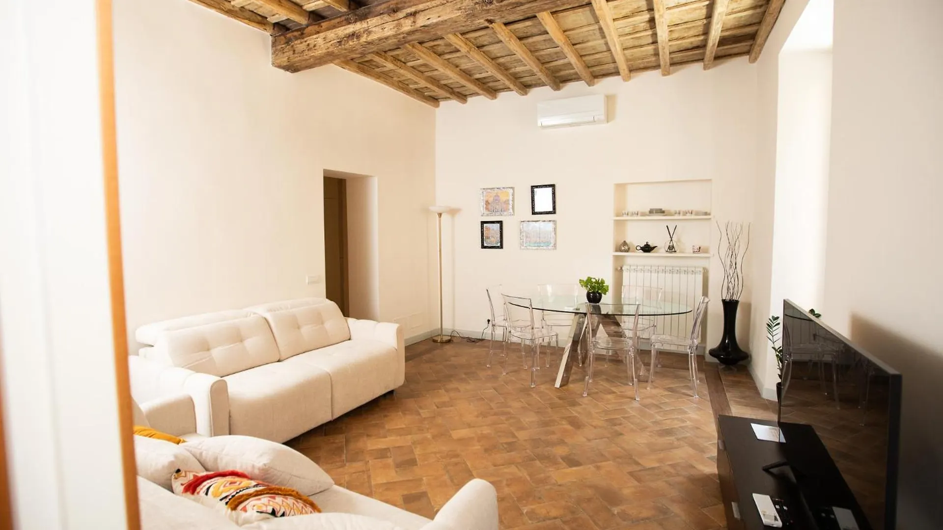 Apartment Deluxe Spanish Steps Rome Italy